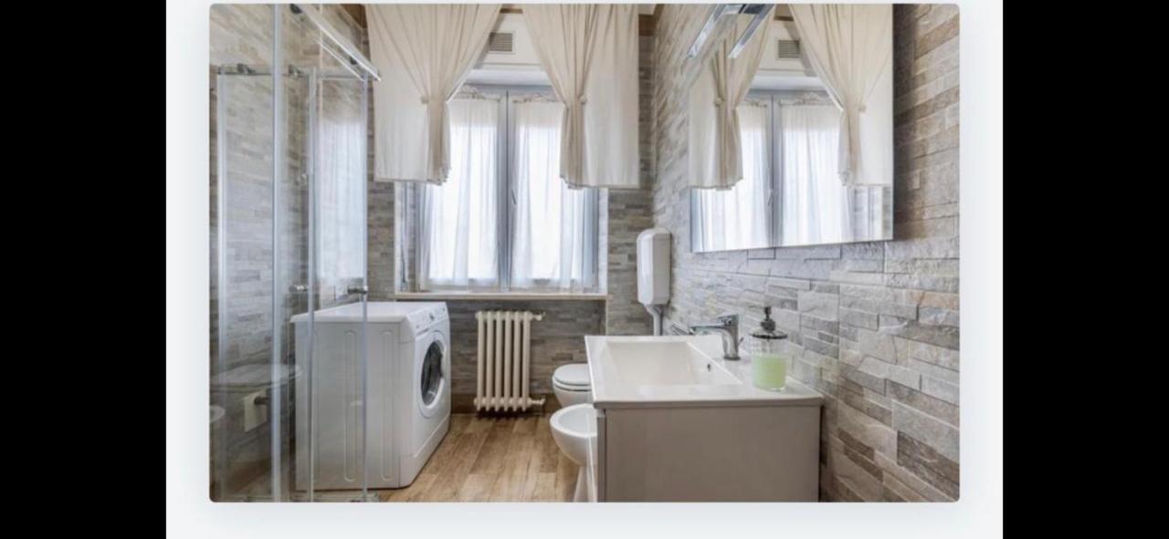 Queen East Verona Apartments מראה חיצוני תמונה