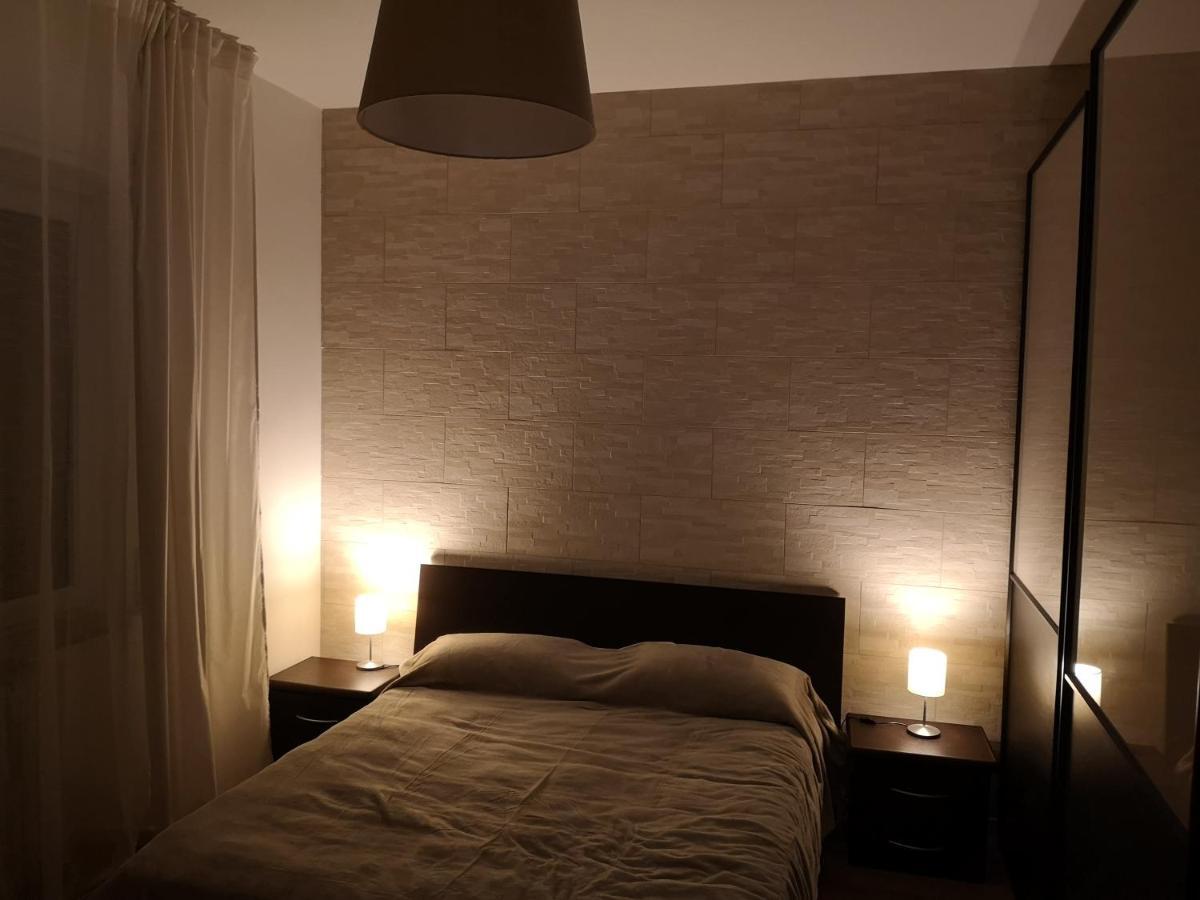 Queen East Verona Apartments מראה חיצוני תמונה
